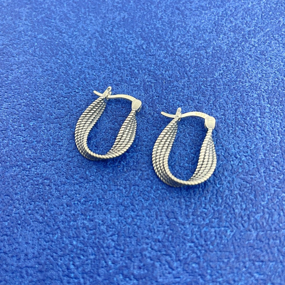 925 Sterling Silver Hoop Earrings - jeansmahones.com
