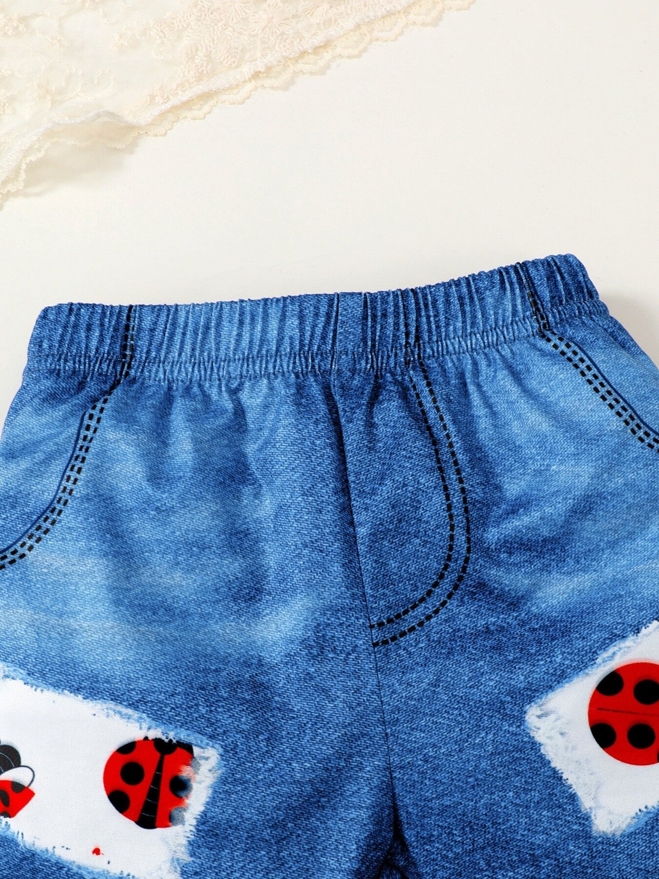 Children's Ladybug Print Ruffle Trim Top & Shorts & Headband Set - jeansmahones.com